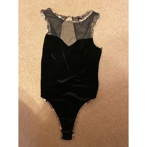 VS bodysuit - XS